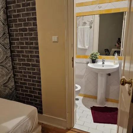 D I N Κάμπινγκ